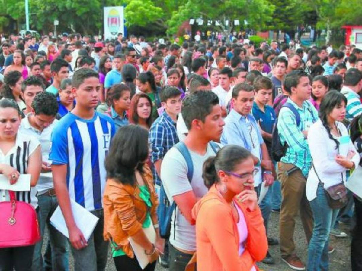 La UNAH aplicará la PAA a más de 12,300 nuevos aspirantes