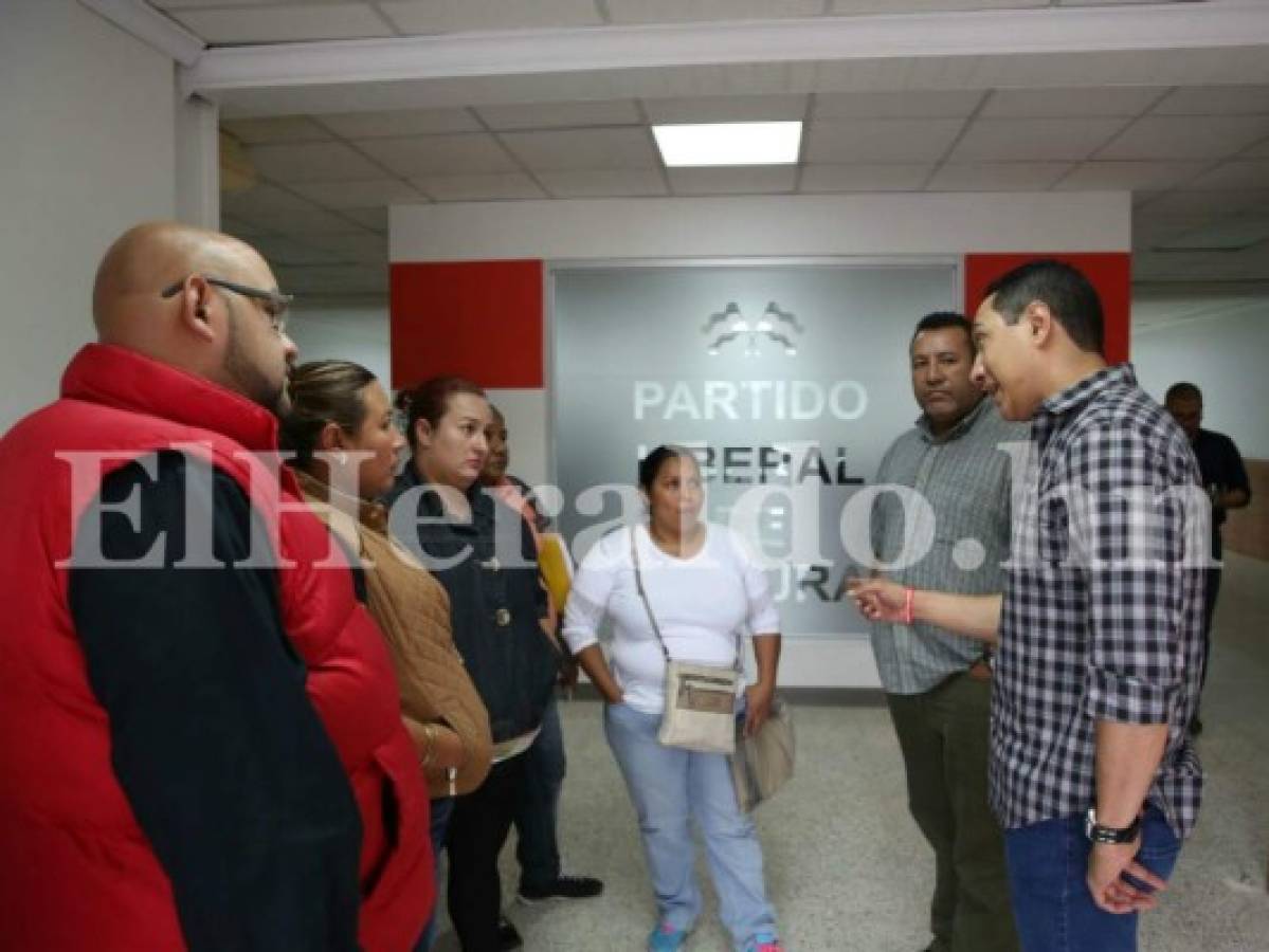 Dirigentes de la base de los distritos del Partido Liberal y seguidores de Gabriela Núñez manifestaron sentirse excluidos de las reuniones. Foto: Mario Urrutia/ELHERALDO