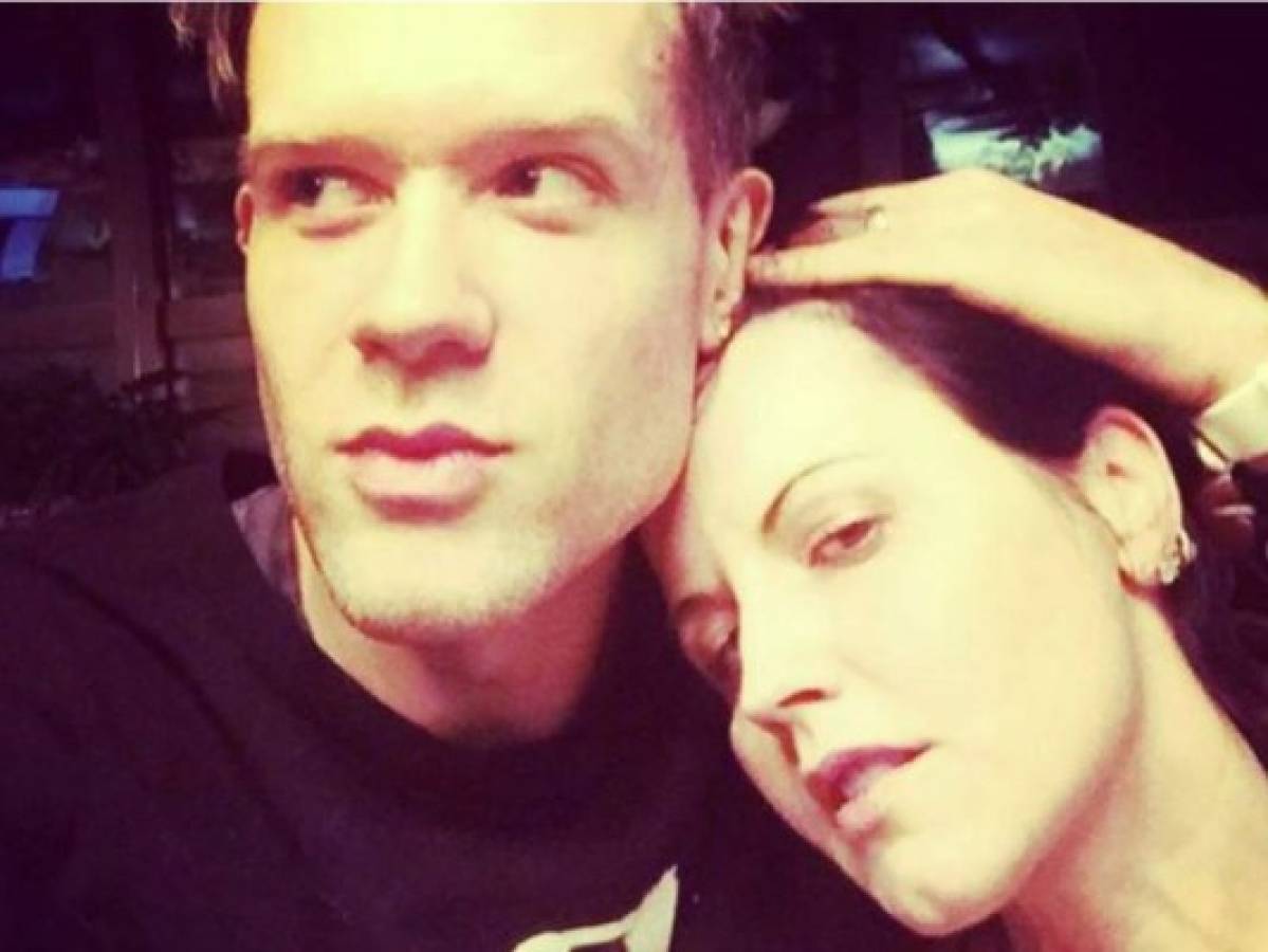 Novio de Dolores O'Riordan escribe conmovedor mensaje tras muerte de exvocalista de The Cranberries