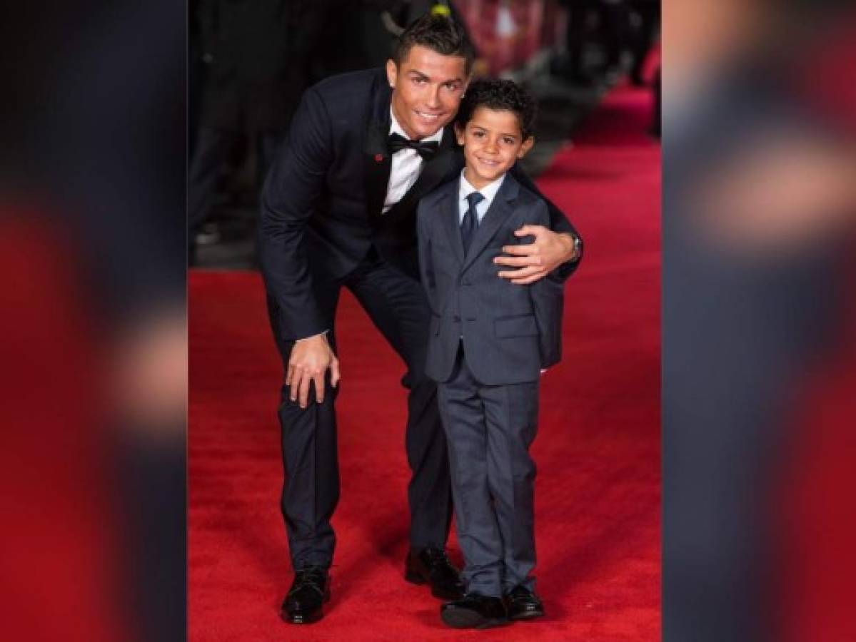 ¿Cuánto cuesta vestir como Cristiano Ronaldo Jr?