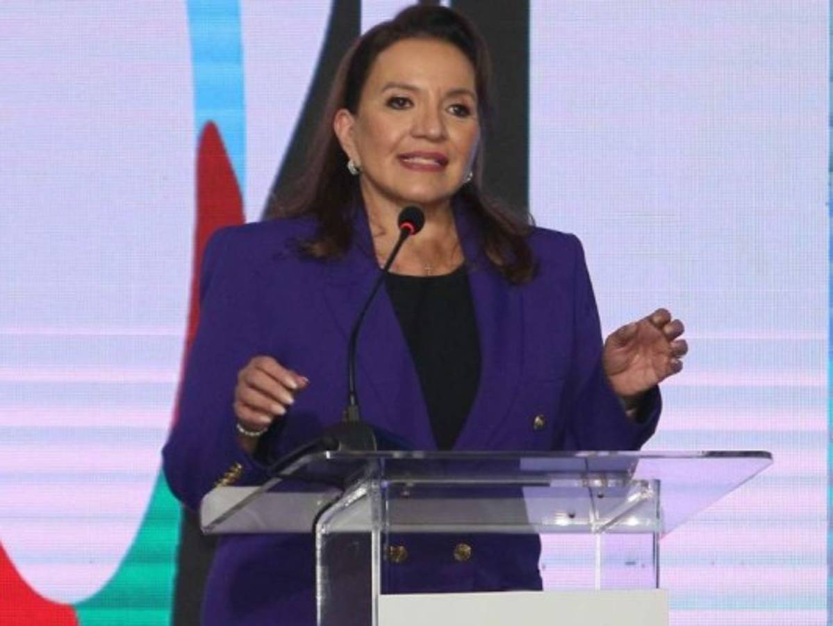 El gobierno de Xiomara Castro debe generar cambios para detener la migración masiva. Foto: AFP