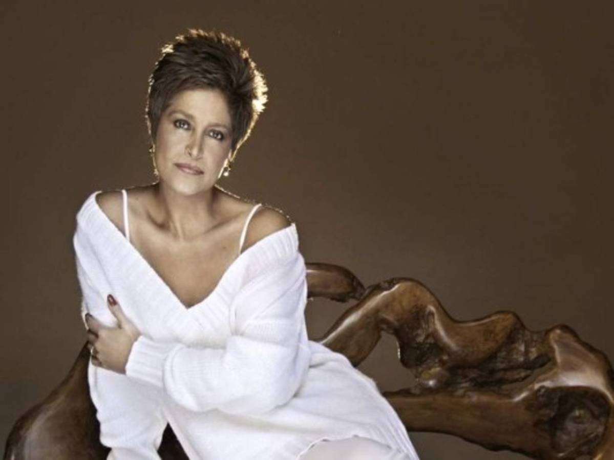 El cáncer de mama no impidió que estas famosas siguieran con sus carreras artísticas