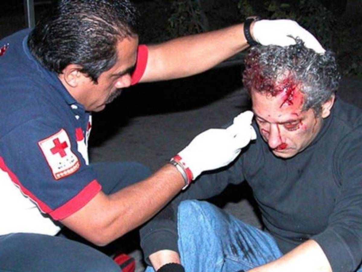 Tras intentar huir a través de una ventana Zepeda Calva sufrió una aparatosa caída que pusó en riesgo su vida. Foto: AP