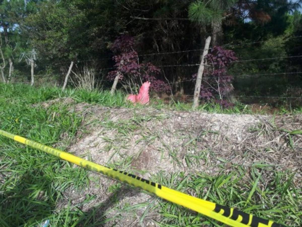 Encuentran a una persona encostalada en El Hatillo