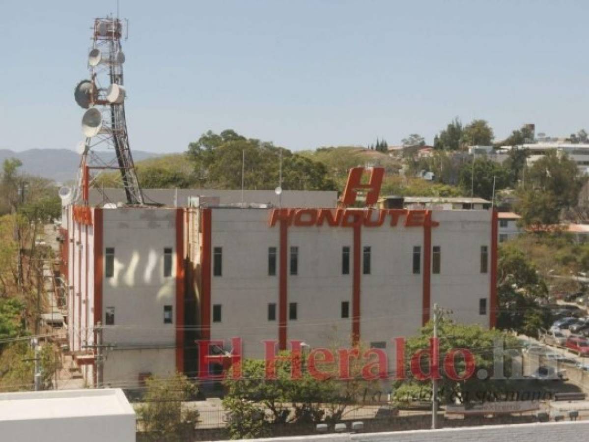 Empleados de Hondutel denuncian falta de pagos