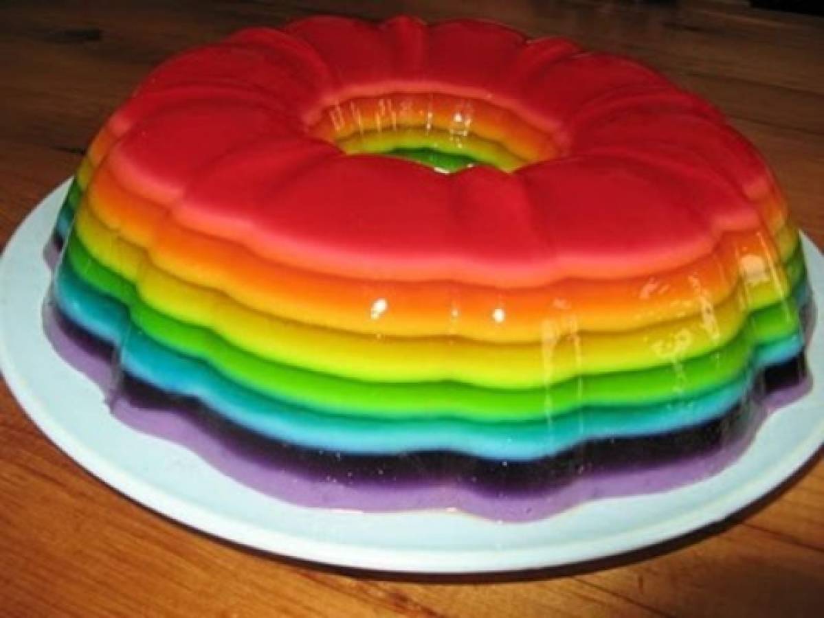 Receta: Aprende a preparar una rica y fácil gelatina de arcoíris
