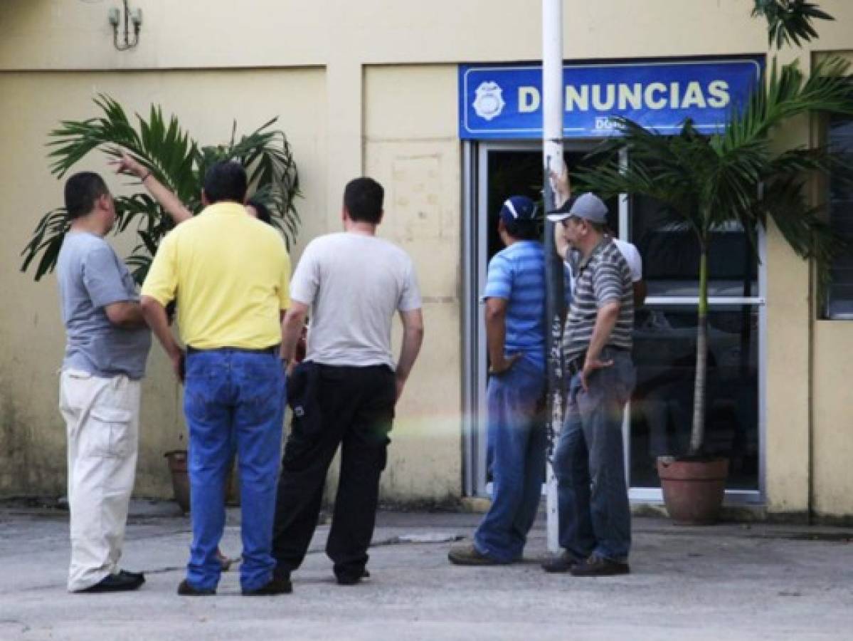 Honduras: La asaltan al salir de un banco