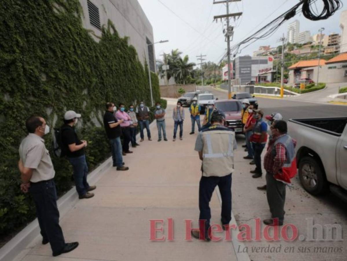 Inspeccionan Centro Cívico Gubernamental para acondicionarlo como centro de triaje