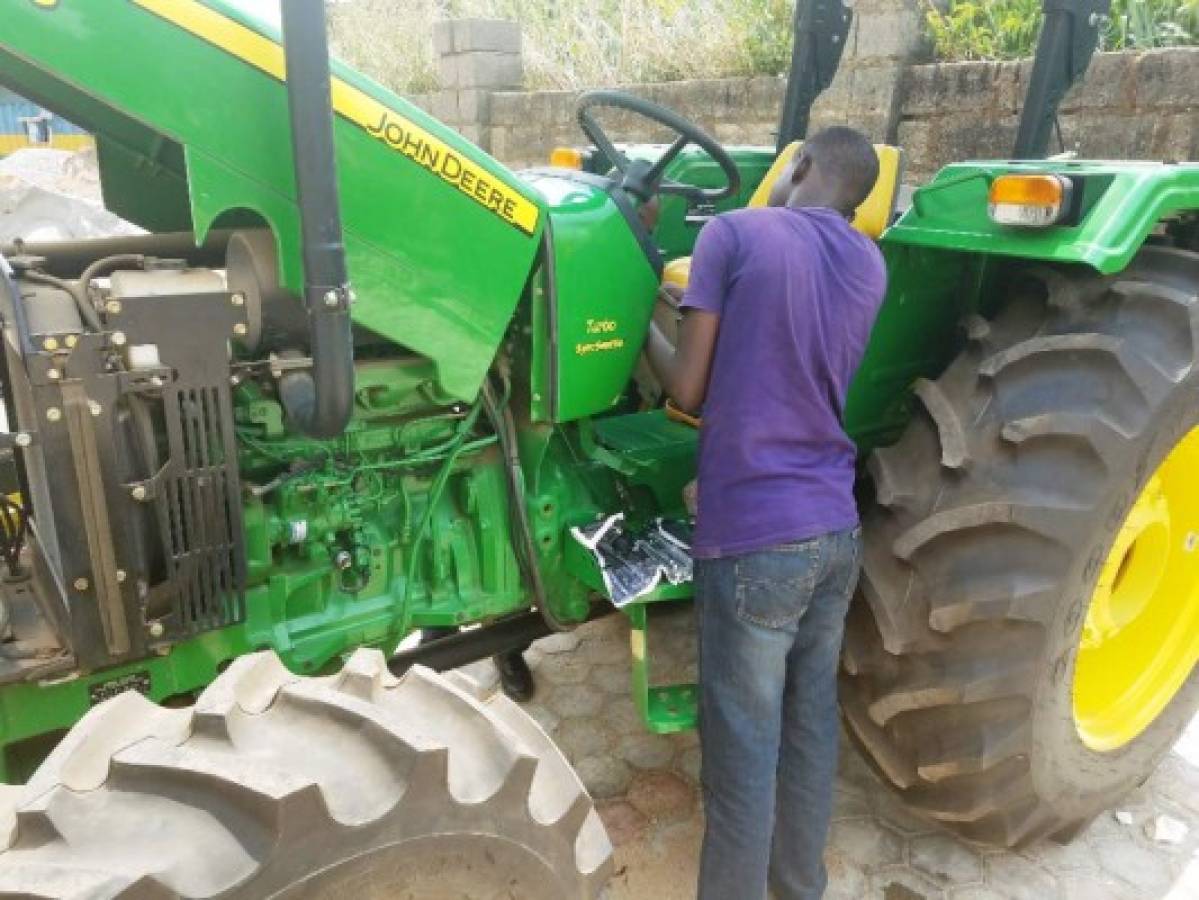 Hello Tractor, The Uber for tractors