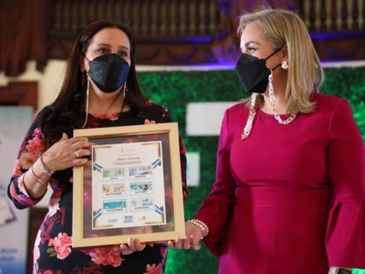 PANI lanza seis billetes coleccionables en conmemoración del Bicentenario