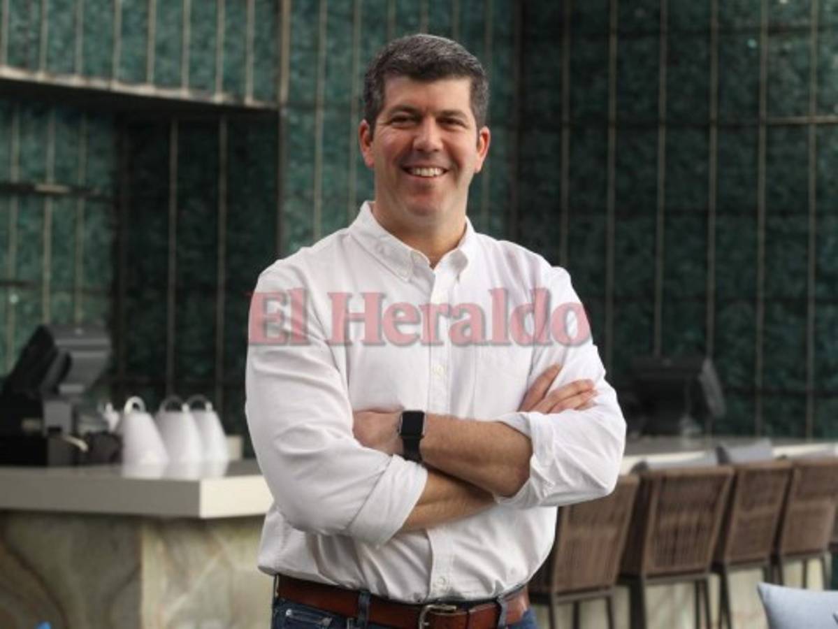 Fernando sufrió con la eliminación de Alianza ante Olimpia.