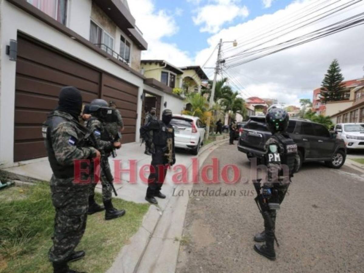 Así es la lujosa residencial donde se escondía el presunto cabecilla. Foto: David Romero/ EL HERALDO