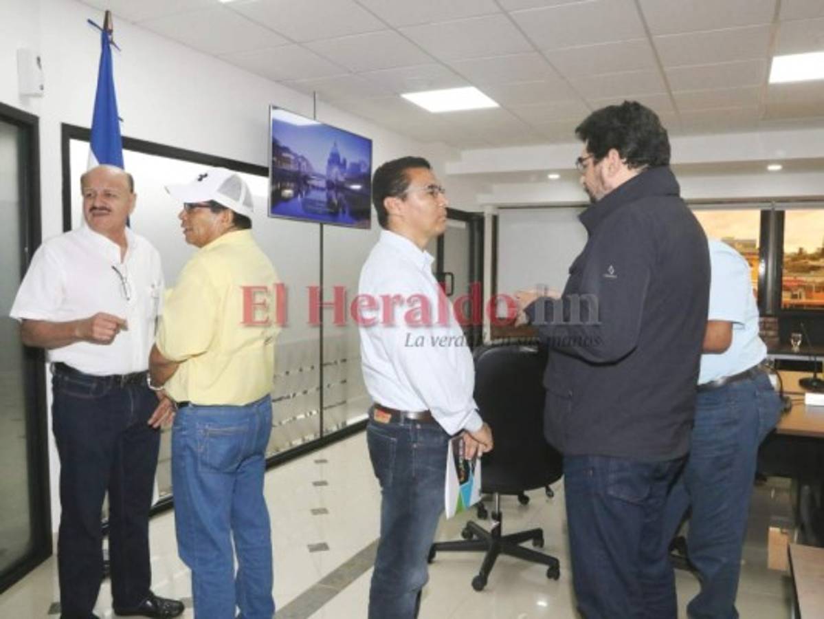 CES pide salida de la Interventora y un nuevo gobierno en el IHSS