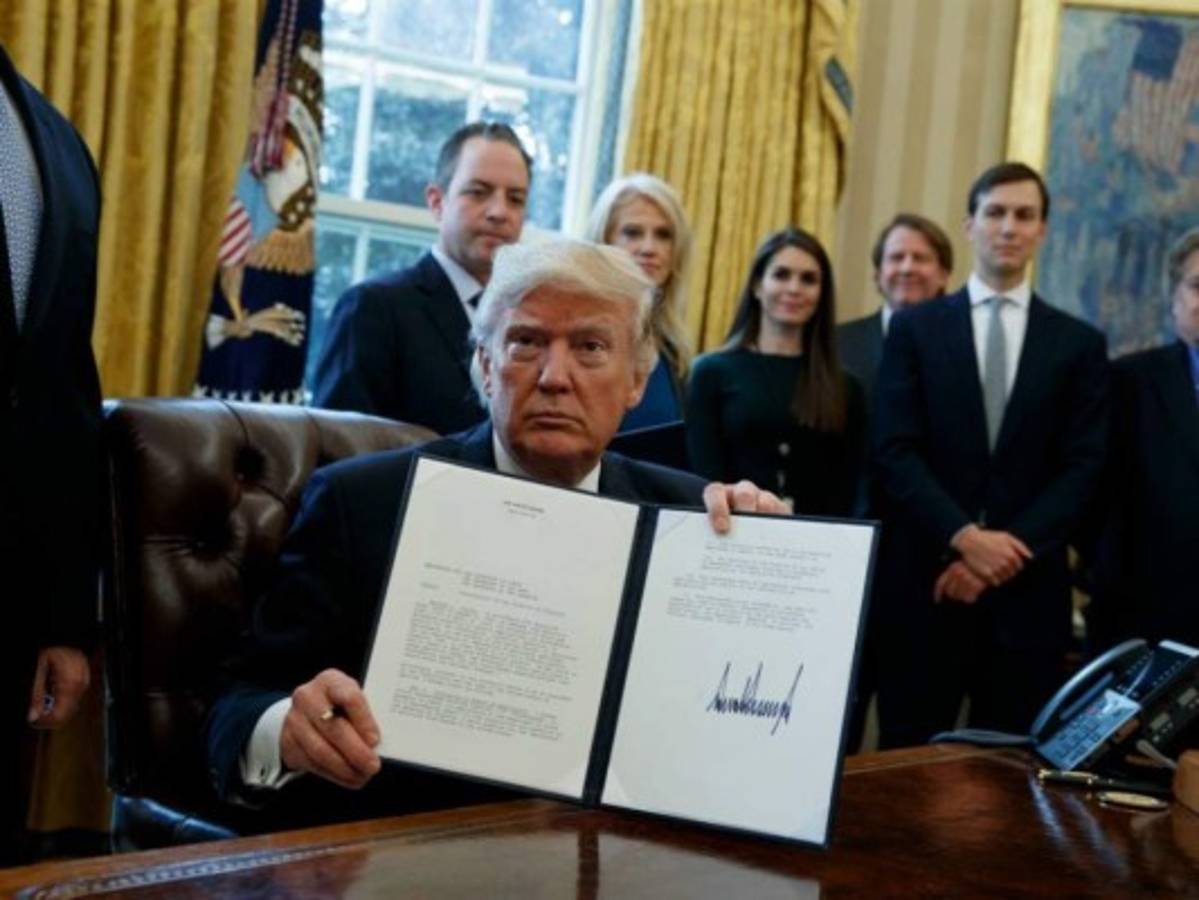 Se avecinan primeras acciones de Donald Trump para construir muro en frontera con México