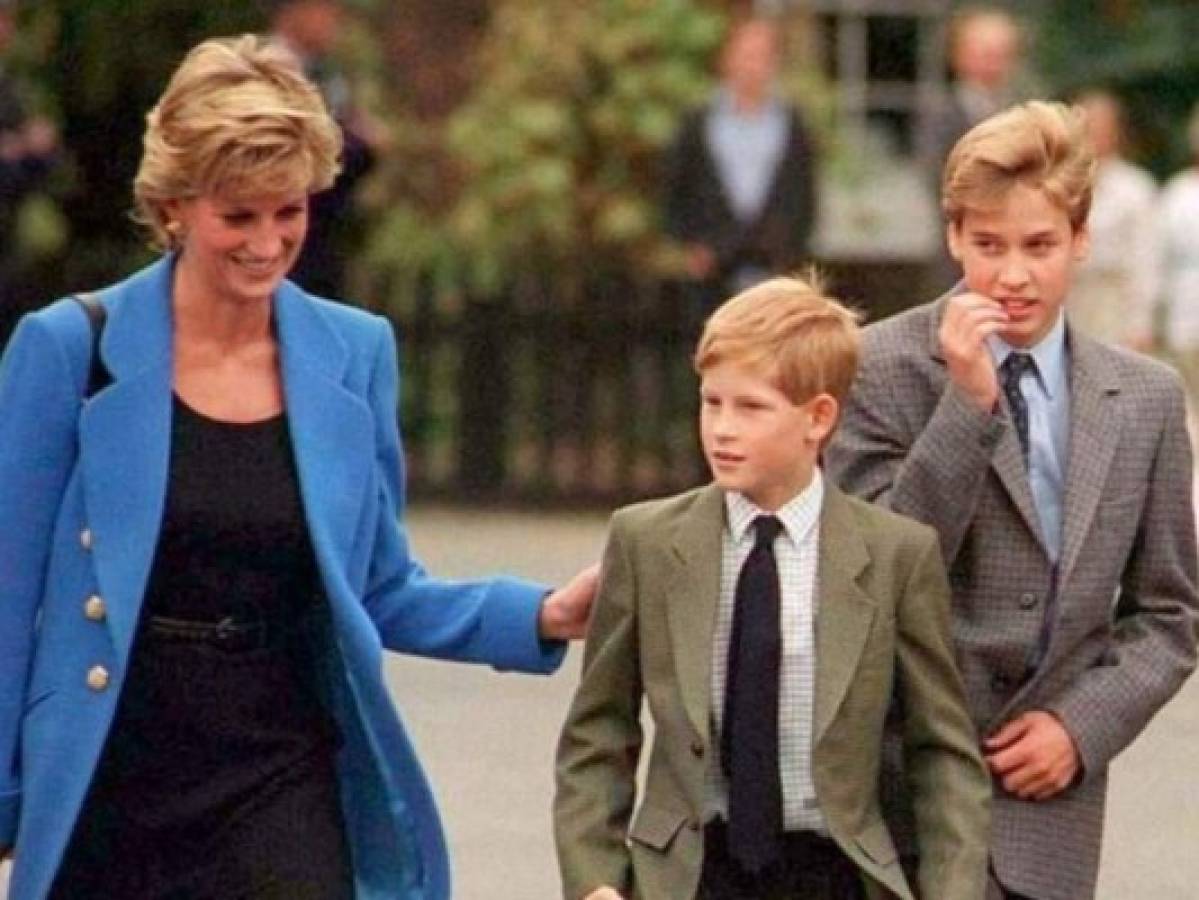 ¿Cómo fue la última llamada de la princesa Diana a William y Harry?