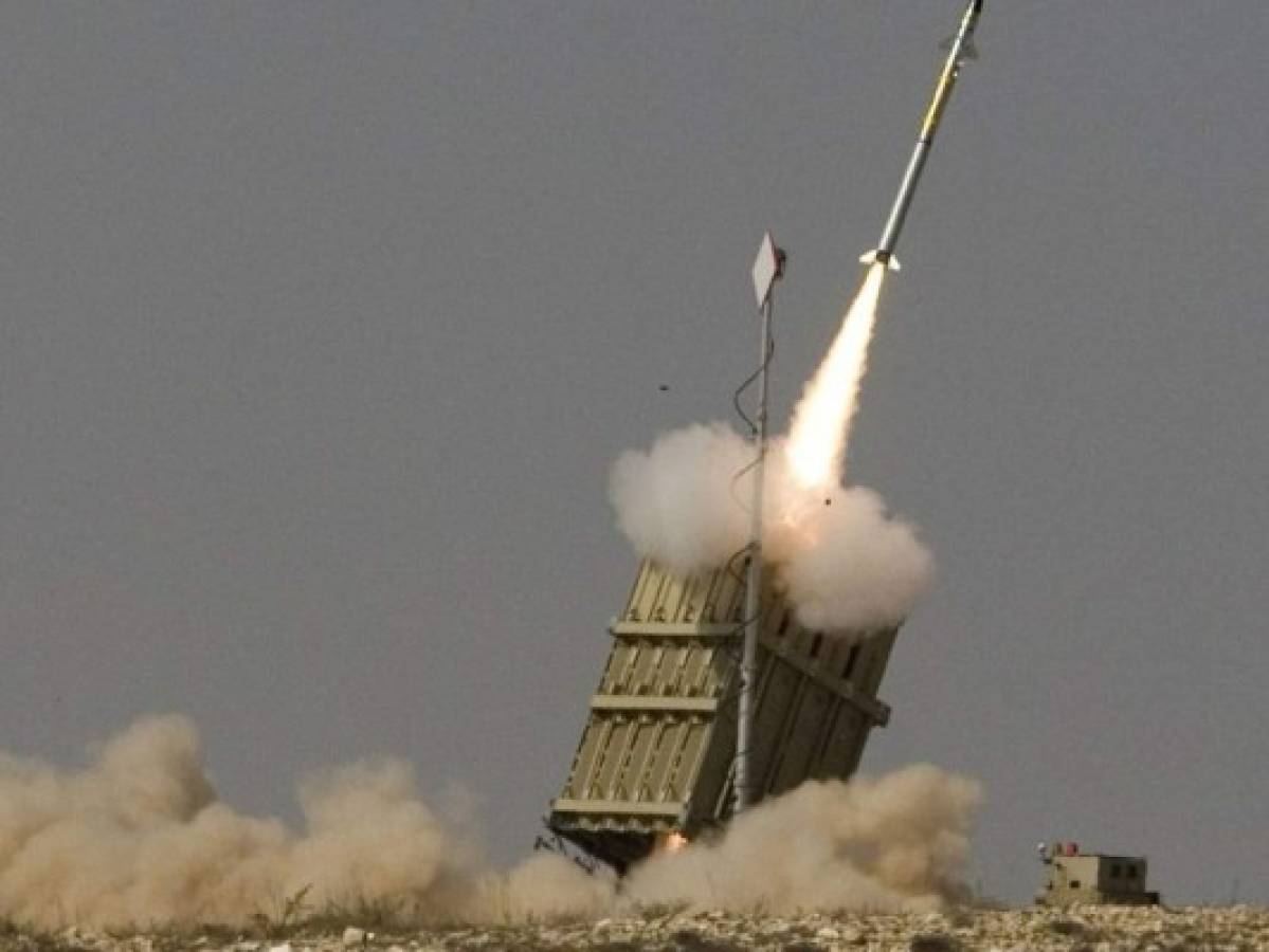 Así funciona la Cúpula de Hierro que defiende a Israel de los misiles
