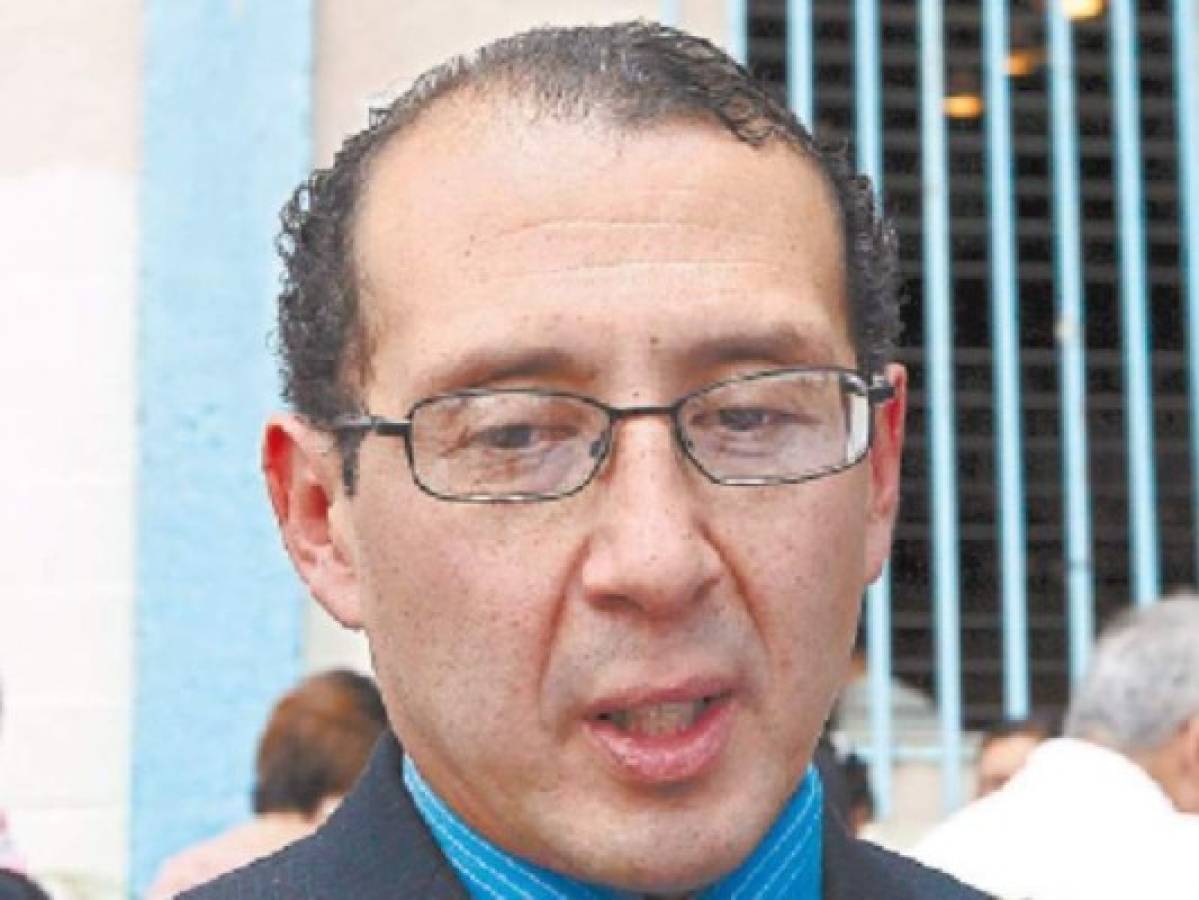 Defensa de Tony Hernández se queja que llevan testigos de Libre