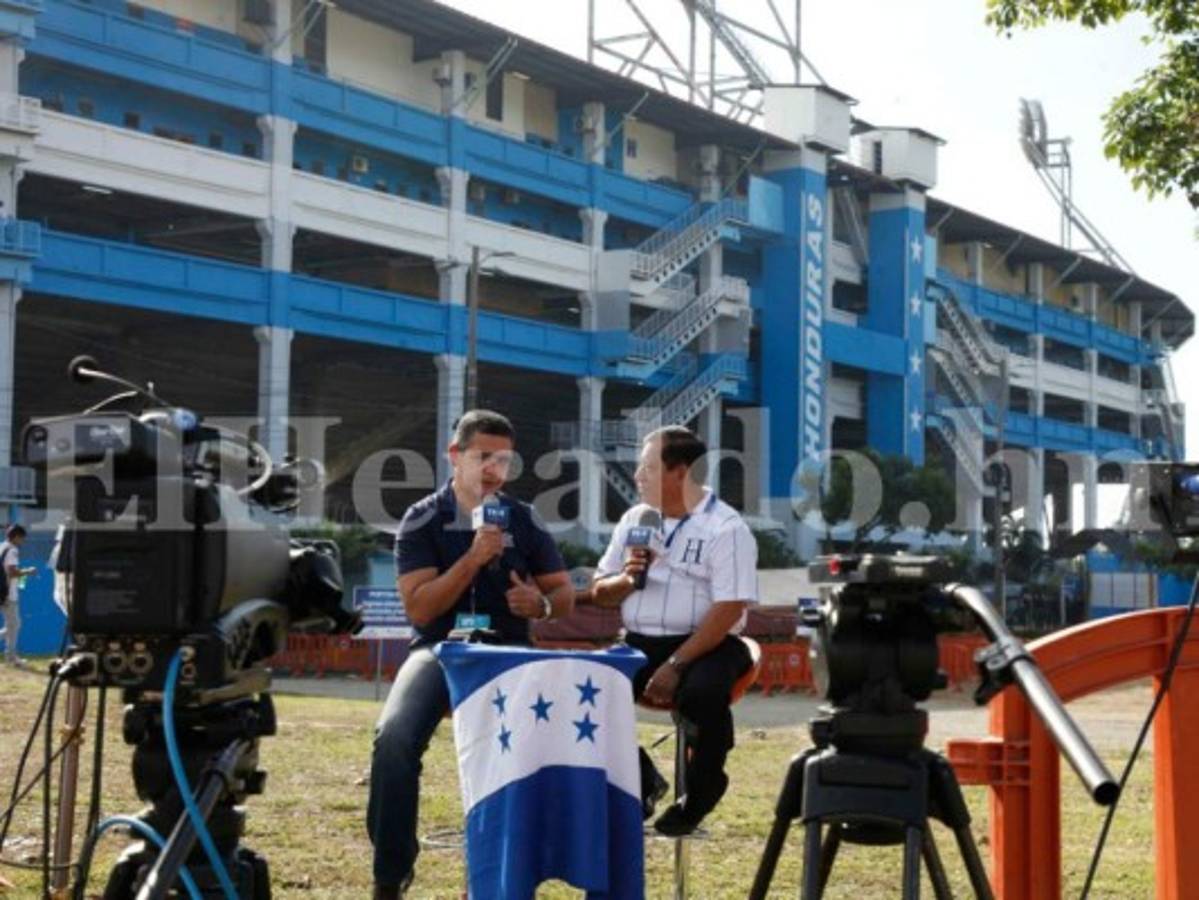 El fervor por la Selección de Honduras se siente desde temprano en el Olímpico