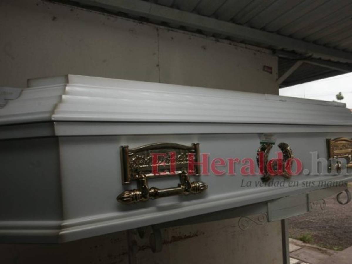 Familia se resiste a sepultar a menor en Santa Bárbara: 'No lo enterramos esperando que se haga el milagro'