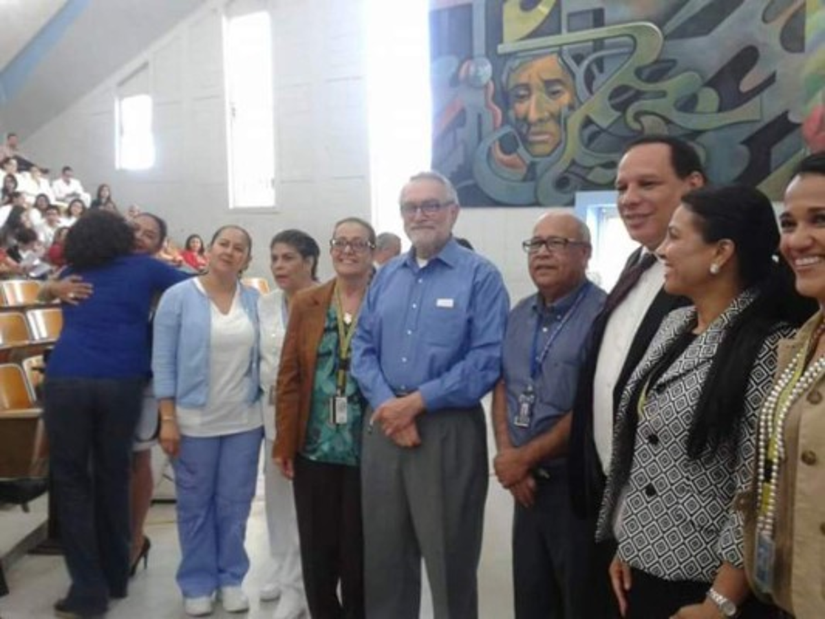 Aspirina no debe indicarse como preventivo de cáncer