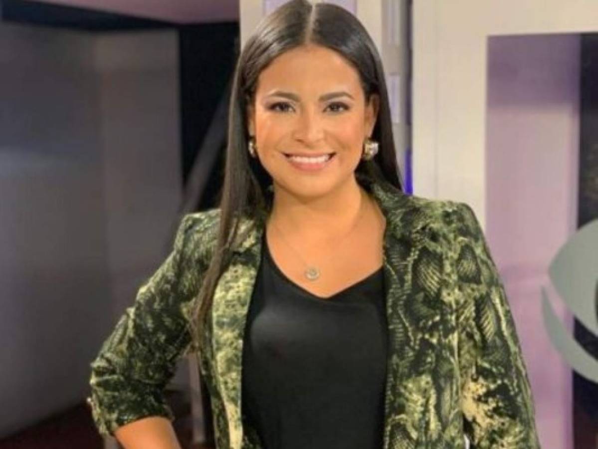 Presentadora Samantha Velásquez anuncia su embarazo