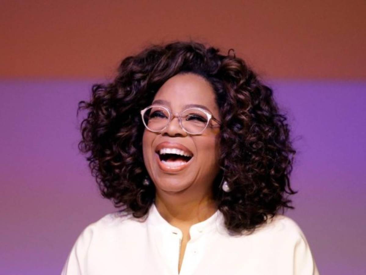 Oprah rinde homenaje a Mandela en Sudáfrica