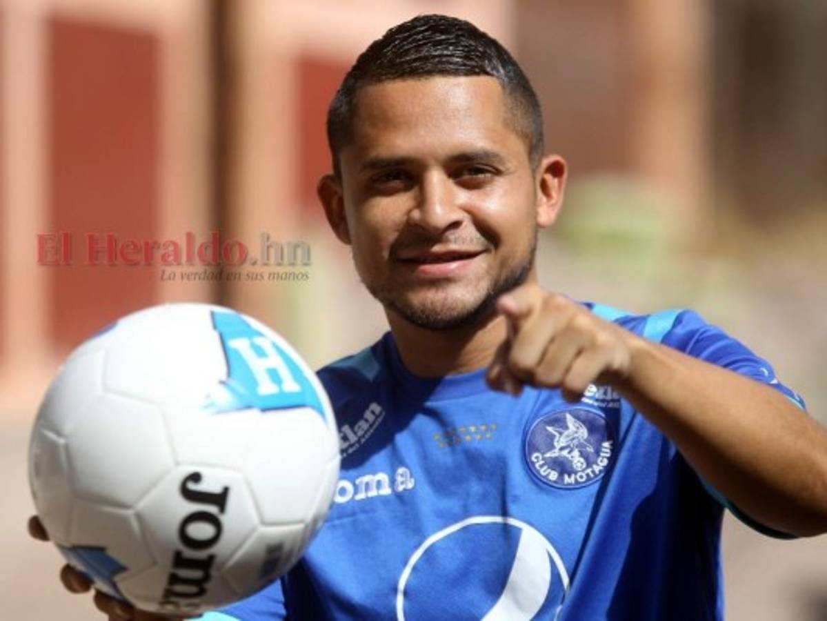 Omar Elvir tras ser convocado por Fabián Coito: 'Es un momento muy emotivo para mí'