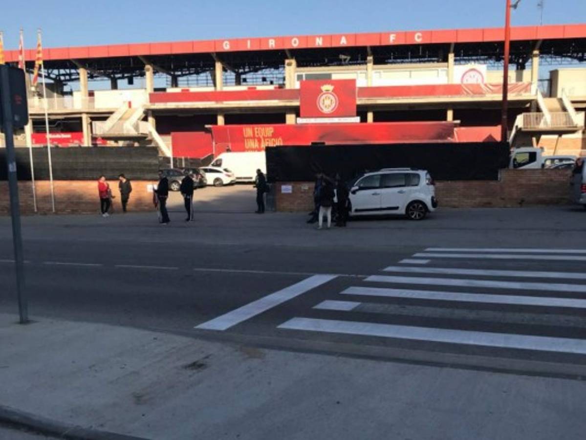 FOTOS: Así es presentado el Choco Lozano en el Girona FC de España