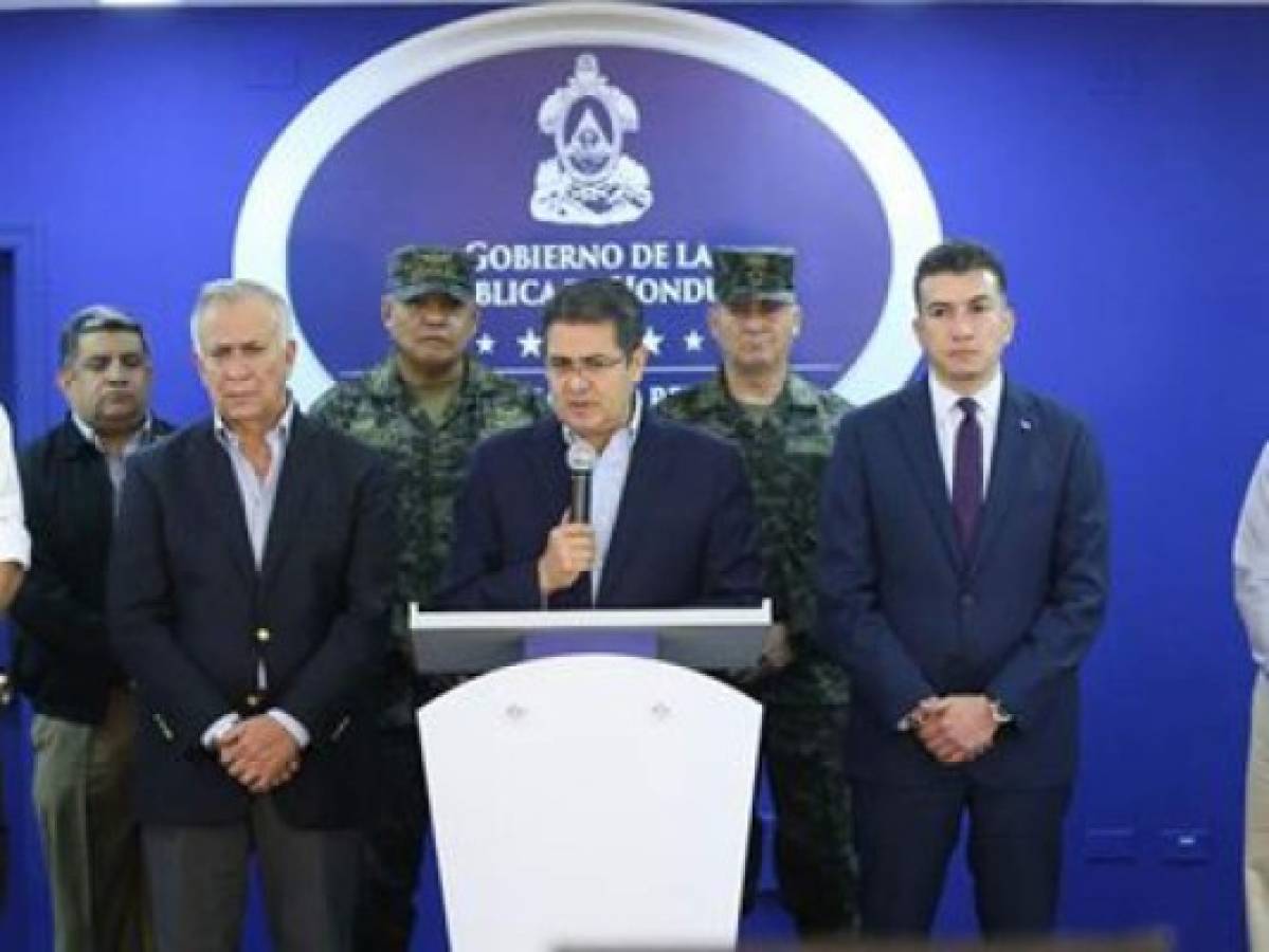 Consejo de Defensa ordena despliegue policial y militar en el país, tras protestas