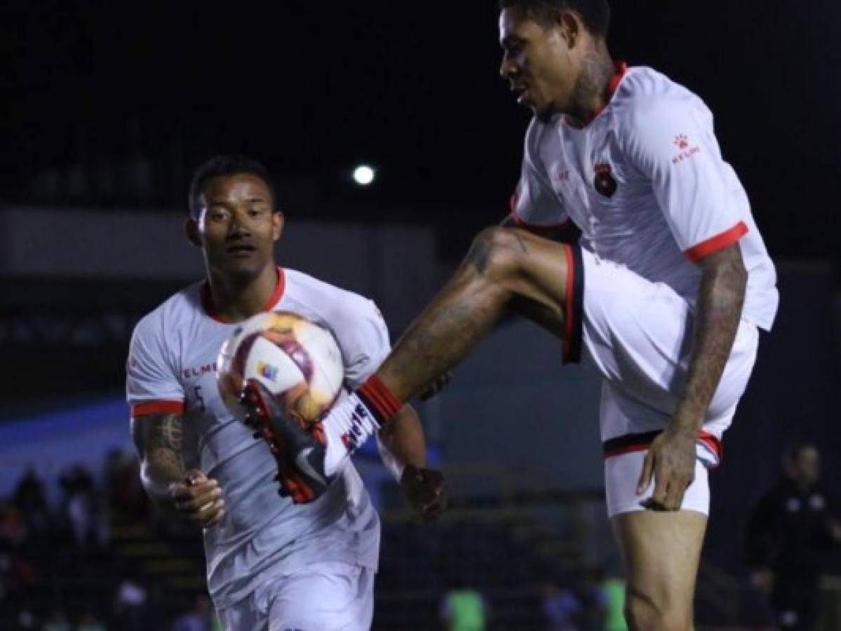 Con autogol del hondureño Henry Figueroa, Municipal Grecia ganó 1-0 ante el Alajuelense