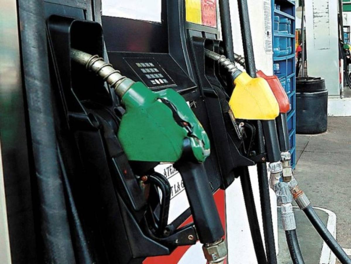 Los combustibles suben este lunes entre 1.85 y 1.14 lempiras