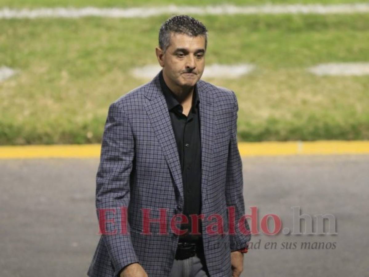 Diego Vazquez tras perder ante Saprissa: 'El árbitro mexicano un desastre'  
