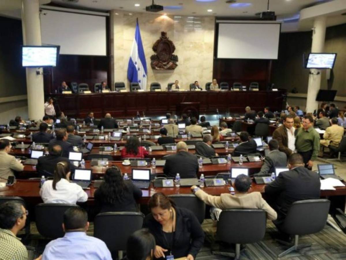 Constitución de la República también restringe el aborto en Honduras