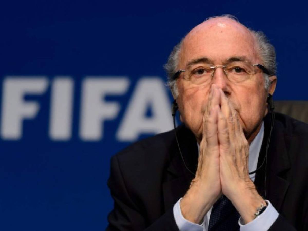 FIFA denuncia a Blatter por irregularidades financieras en un museo