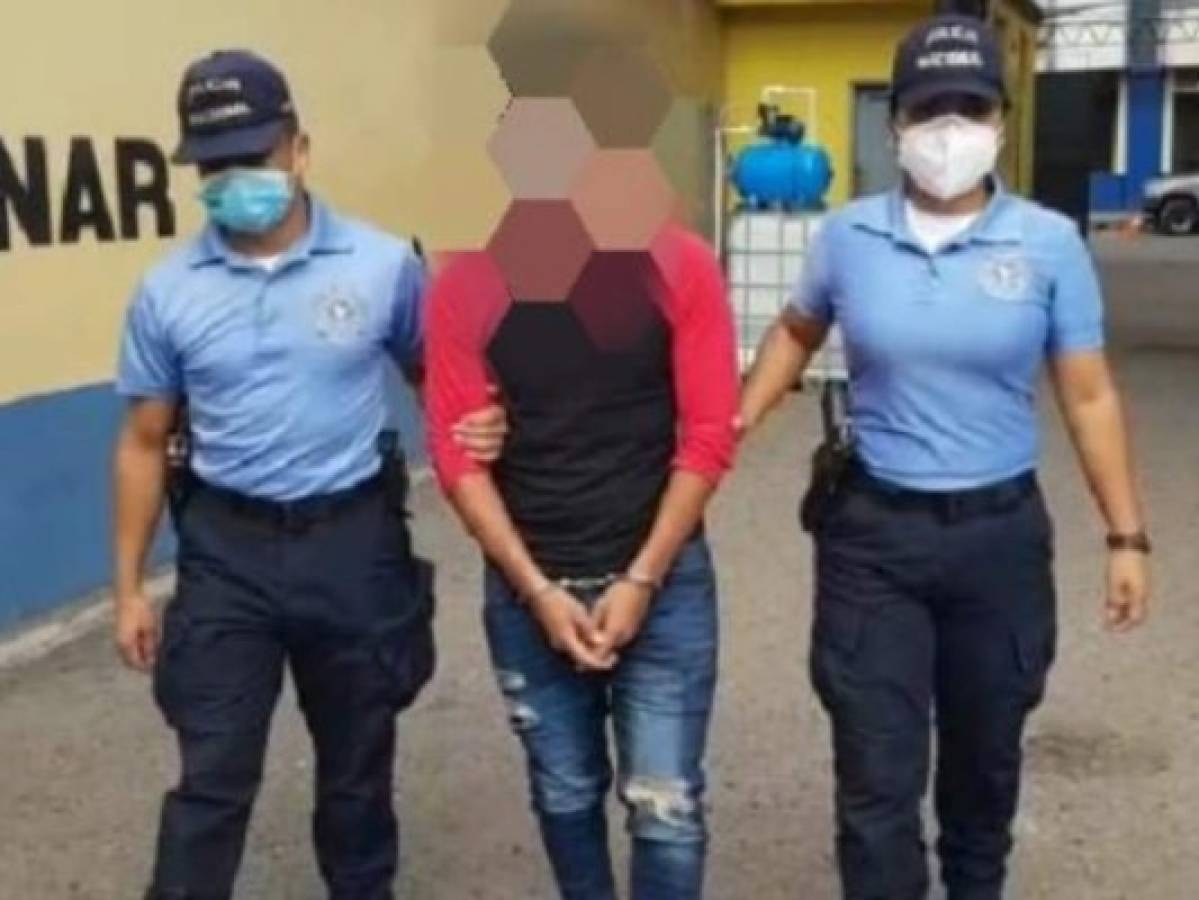 Arrestan a publicista que abusó de su hija de cinco años en la capital