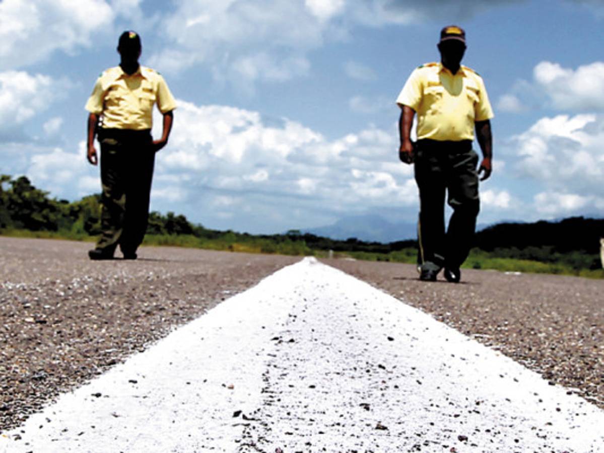 Guerra entre funcionarios hondureños por fondos de Cocesna