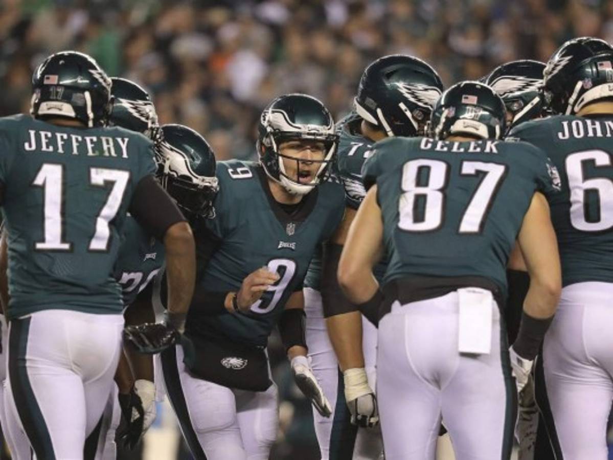 Eagles arrollan 38-7 a los Vikings y van al Super Bowl