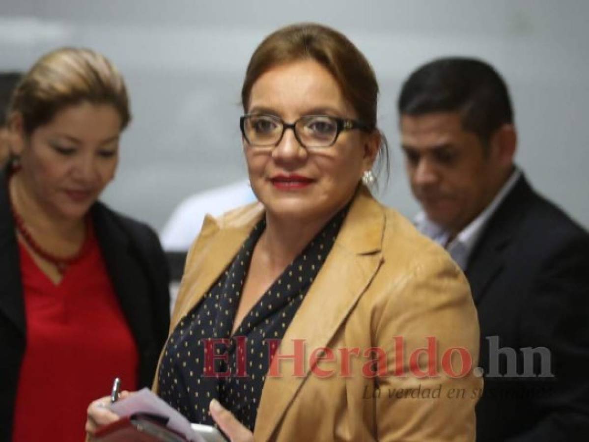 Xiomara Castro dice que va por tercera victoria
