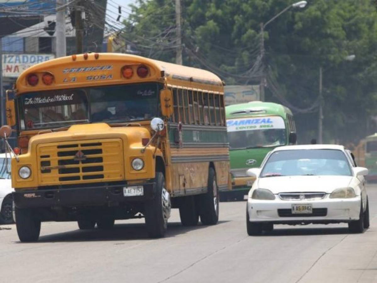 A paso lento marcha integración de Fuerza de Seguridad de Transporte