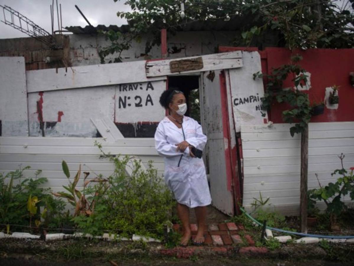 Preocupa nuevo récord diario de casos covid-19 en Brasil
