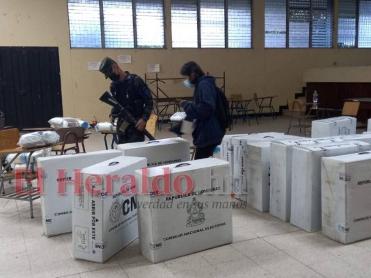 Previo al banderillazo: Así es el ambiente electoral que ya se vive en la capital (FOTOS)