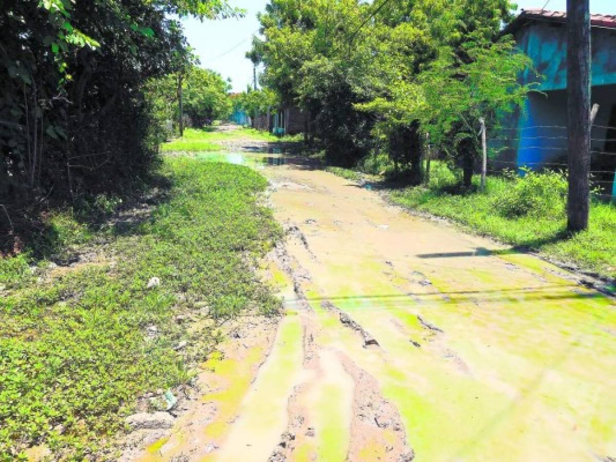 Pobladores piden mejorar las calles de tierra en Choluteca