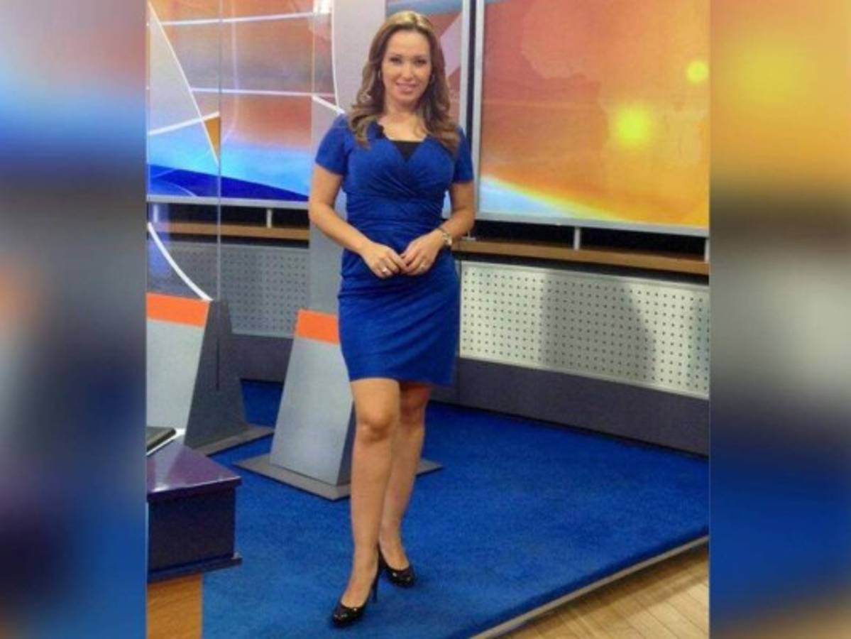 Presentadora de Televisa comete un gravísimo error mientras leía una nota en televisión