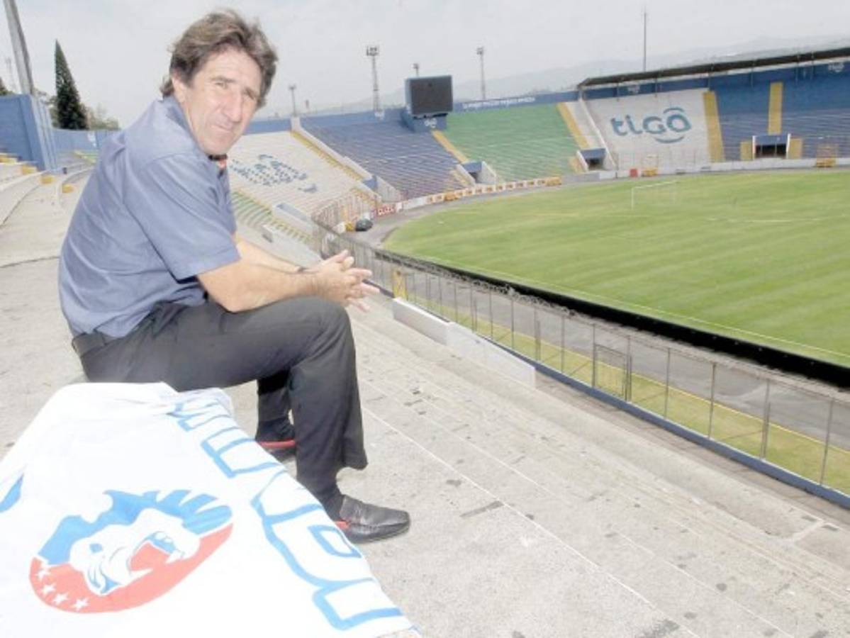 Héctor Vargas: 'Que se vista de blanco el nacional”