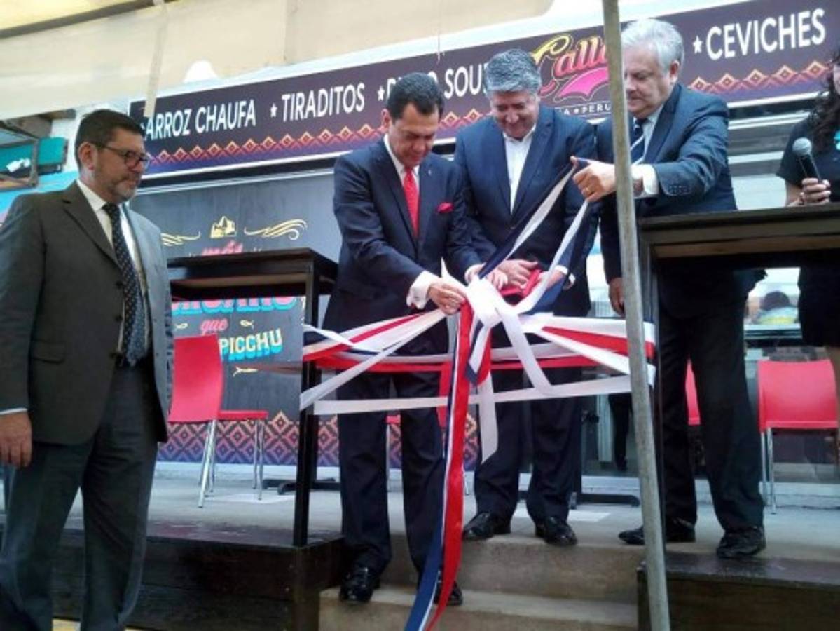 La comida peruana se posiciona en Honduras; restaurante 'Callao' abre tercer centro de atención