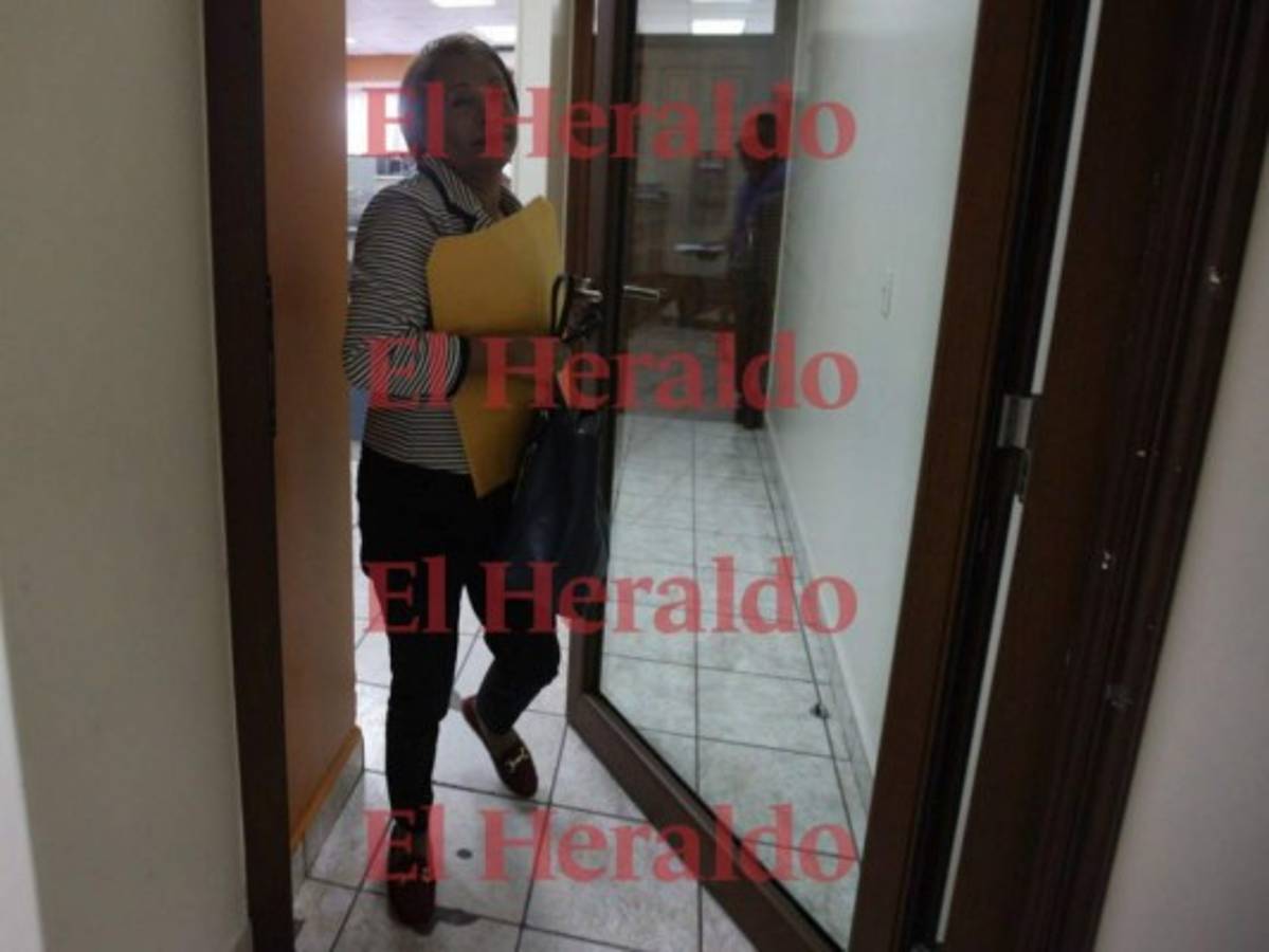 A solo horas de vencer el plazo para inscribirse como postulantes a Fiscal General y Adjunto