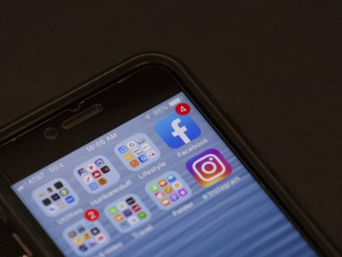 Falla de seguridad: Facebook activa cámara del iPhone mientras revisas tu feed