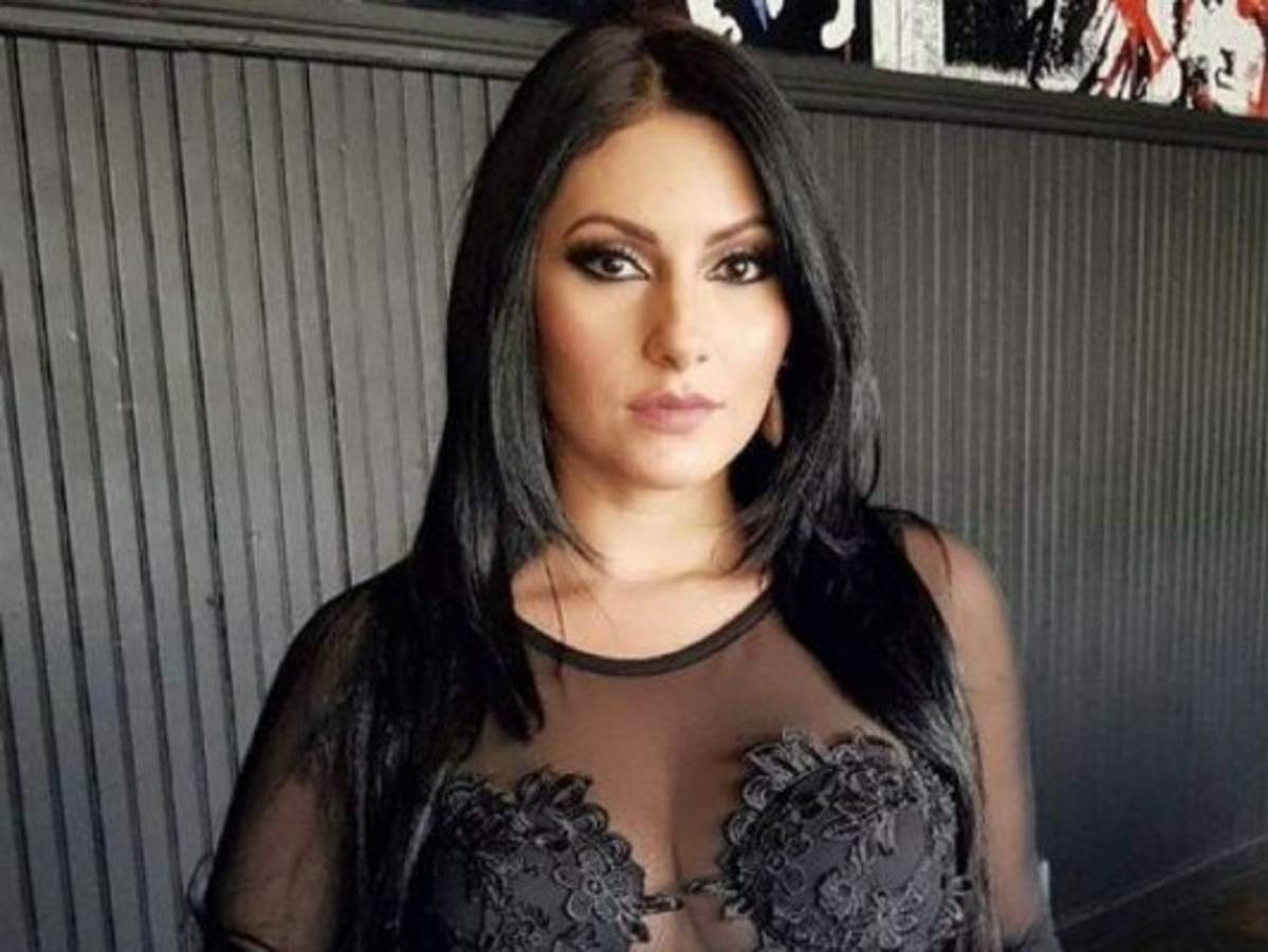 Ariana Herchi confiesa estar embarazada de un futbolista hondureño