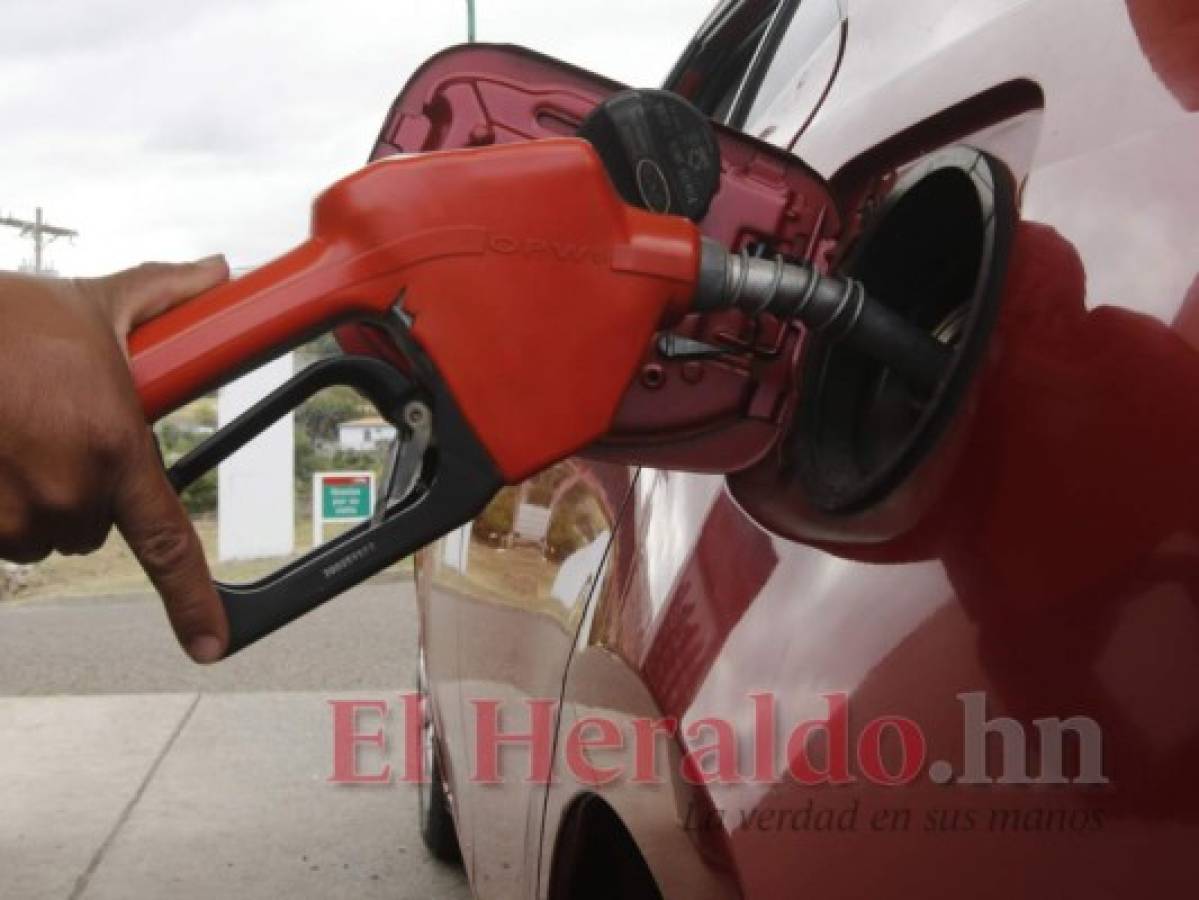 En vigor segundo aumento de precios a los carburantes