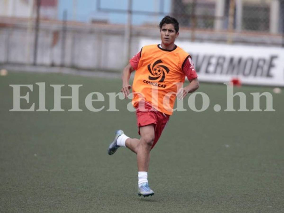 Gerson Rodas y Misael Ruíz entrenan con Olimpia